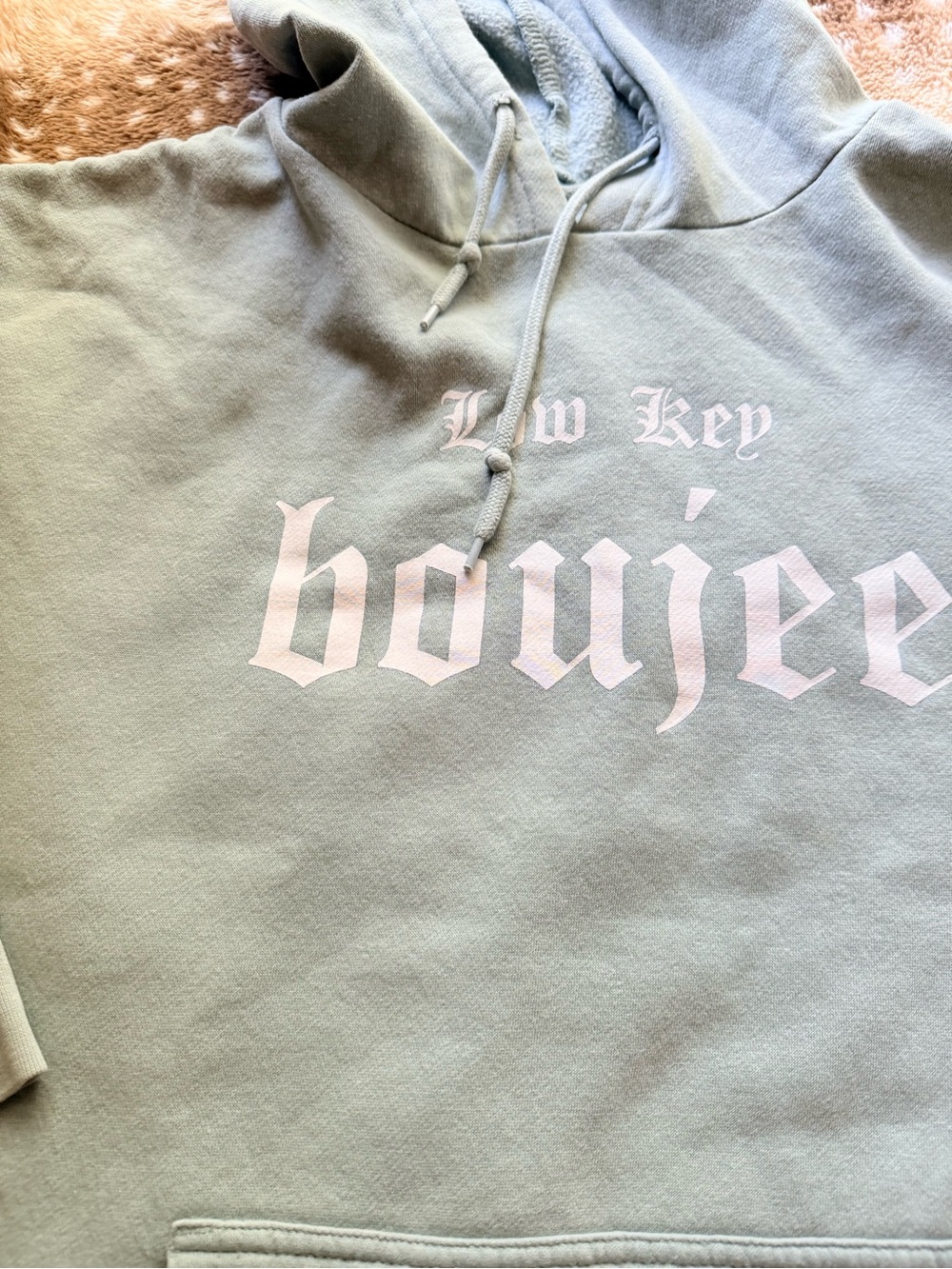 One Size LA Trading Co Light Blue Low Key Boujee Graphic Hoodie - Picture 4 of 5